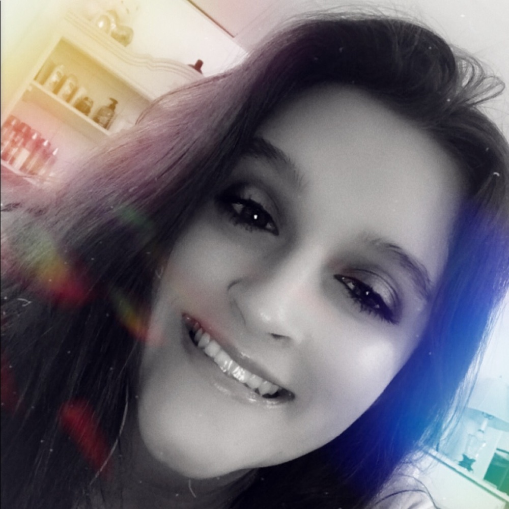 Meet your Posher, Rachael